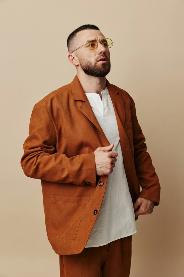 Tendance Y2K : Où trouver les pièces cultes en France ?